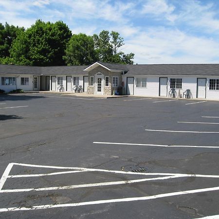 Relax Inn Webster エクステリア 写真