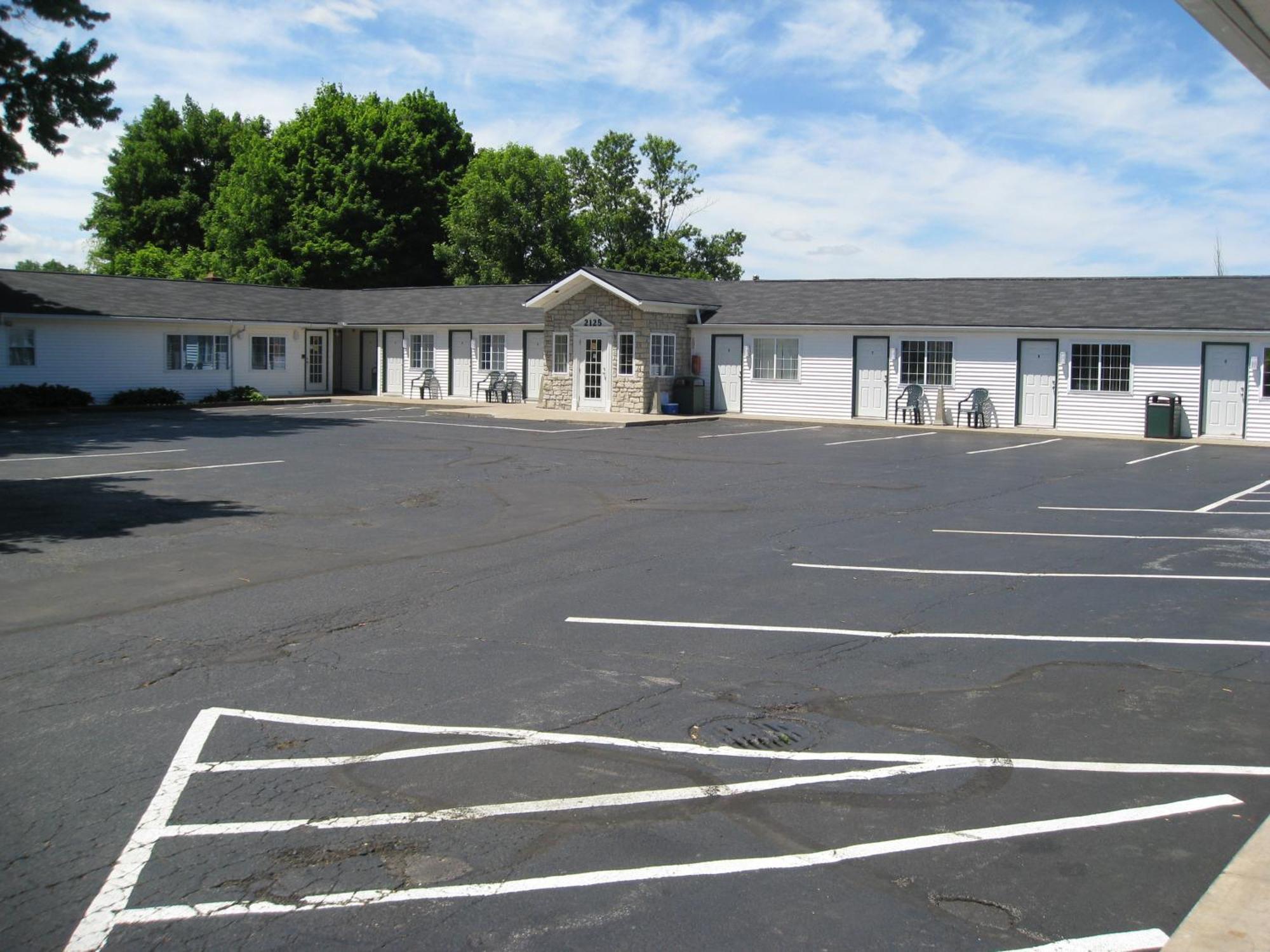 Relax Inn Webster エクステリア 写真