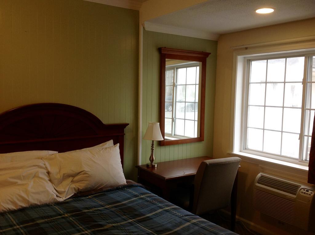 Relax Inn Webster エクステリア 写真